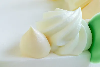 Glazuri icing, creme de ciocolată și creme ganache