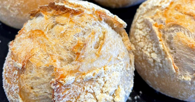 Chifle rustice cu maia și cartofi