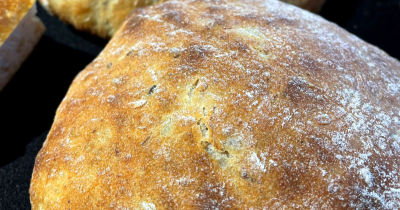 Lipie cu semințe și cereale