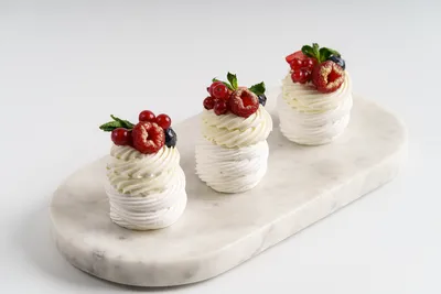 Mini Pavlova