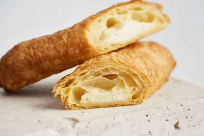Ștrudel cu brânză sărată