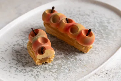 Apple Eclair